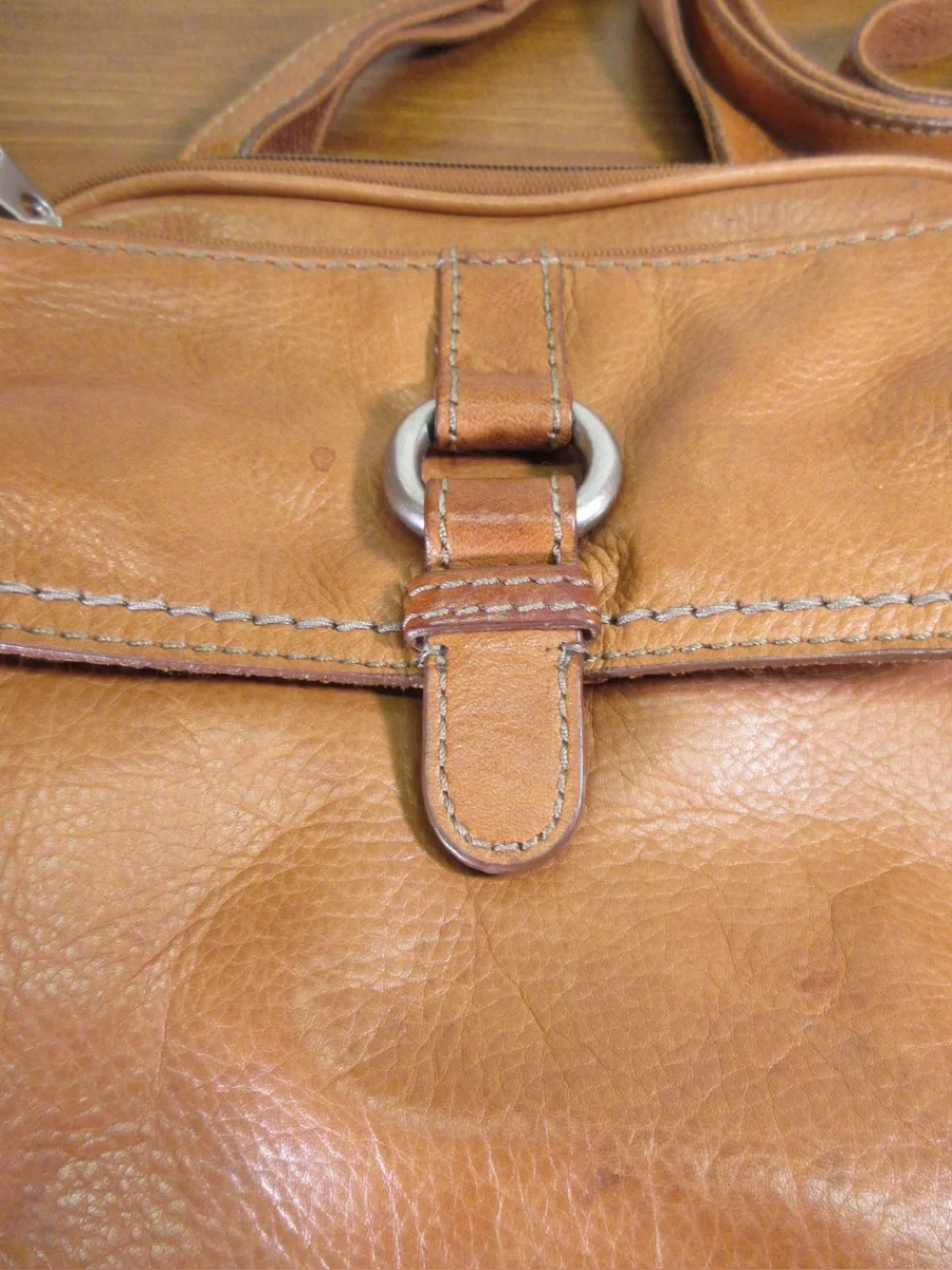Fossil compact crossbody